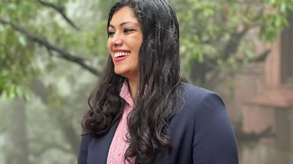 Medha Roopam family background