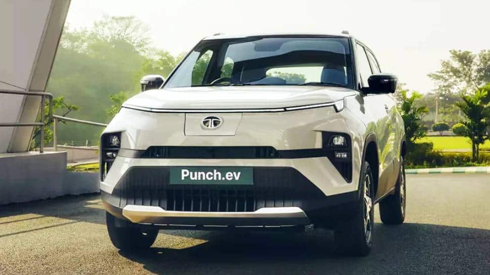 65% Of Pin Codes Now Have EVs, Fast Chargers Within 50 Km Radius Of 91% NHs: India Charging Report 2025 By TATA.ev | Auto News  zeenews.india.com