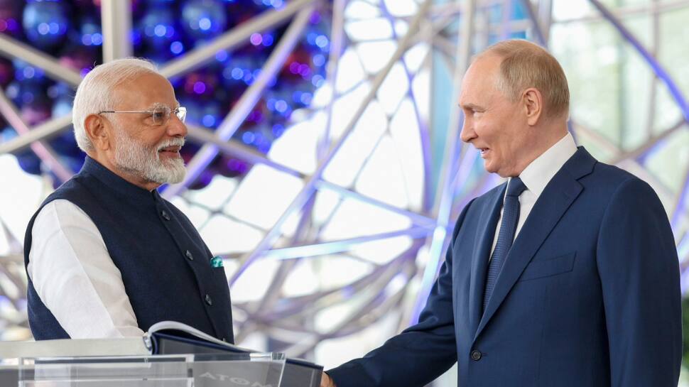 Putin Leads Global Greetings On I-Day, Says India Enjoys `Well-Deserved` Respect