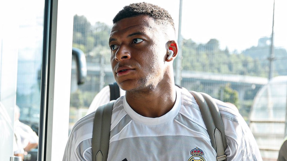 Kylian Mbappé: France (Football) - 125 Million