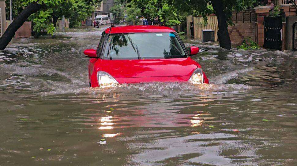 Delhi Candidate’s Demand For ‘Rain Allowance’ Puts Spotlight On Surge Pricing, Work Flexibility