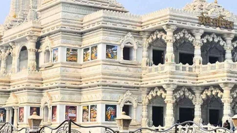 Govind Dev Ji Temple – Barsana (Near Mathura-Vrindavan Hills, Uttar Pradesh)