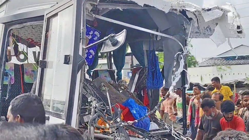 Karnataka: KSRTC Bus Crashes Into Truck In Yellapur, 3 Dead, 7 Injured