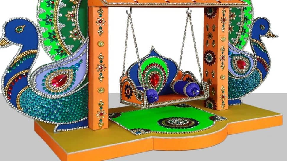 DIY Jhula (Swing) for Bal Gopal