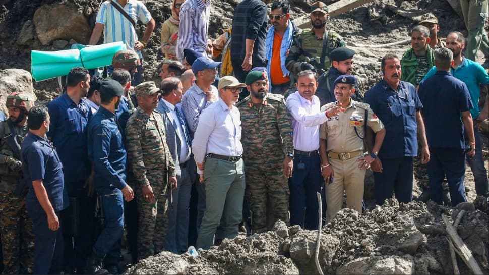 Kishtwar Cloudburst: CM Omar Abdullah Visits Affected Families, Announces Compensation