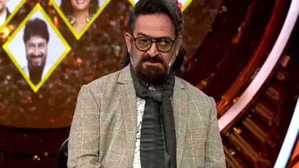 Mahesh Manjrekar's Salary For Bigg Boss Marathi 4 Mahesh Manjrekar's Salary For Bigg Boss Marathi 4