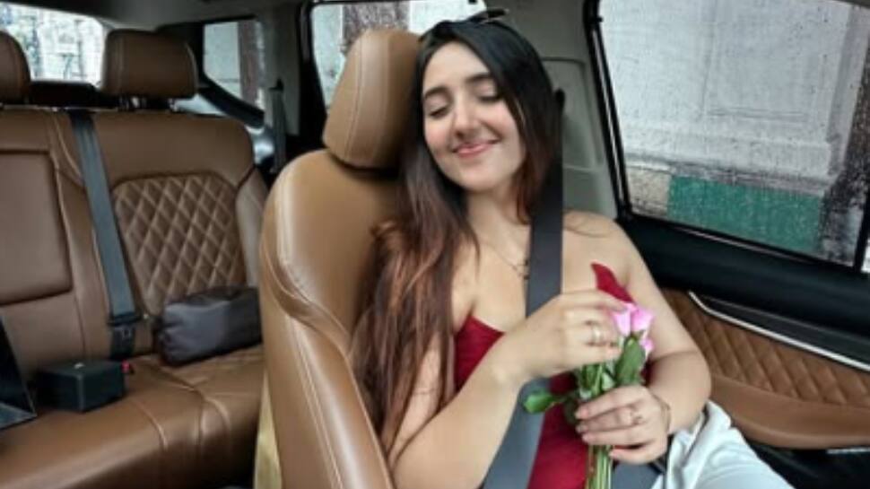 Social Media Star