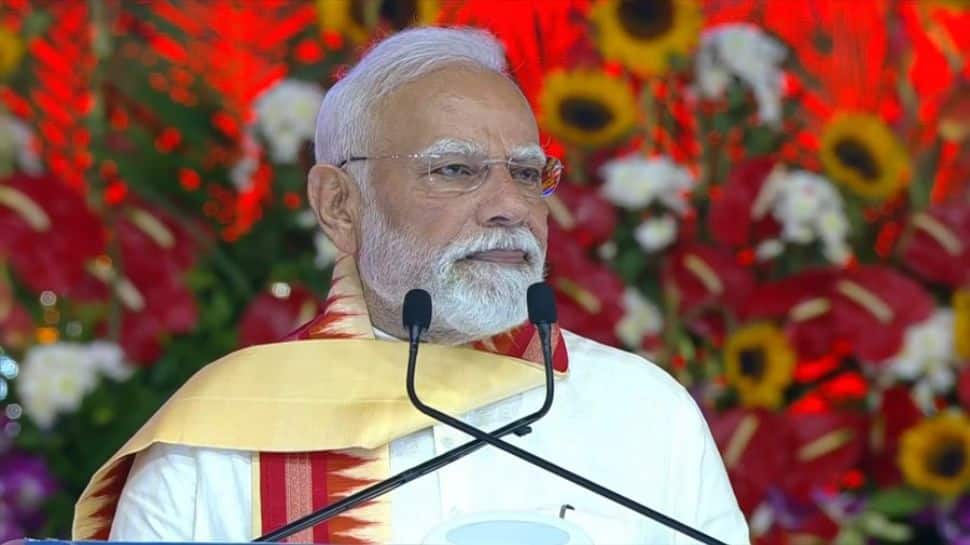 PM Modi Rallies Retailers To Go ‘Swadeshi’ With Bold Shopfront Boards As US Tariffs Loom