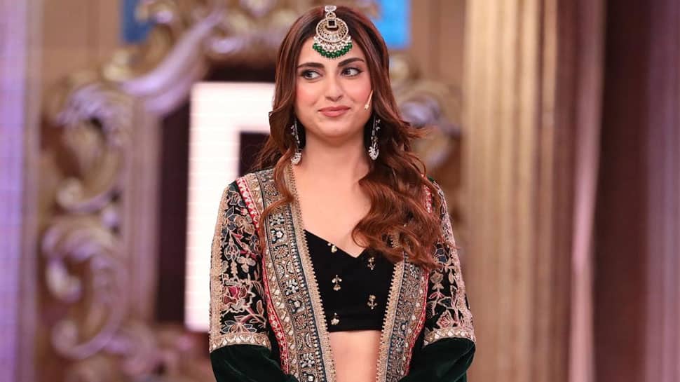 Bigg Boss 19: J&K Girl Farhana Bhatt Gets Eliminated, But She Is NOT OUT Yet!