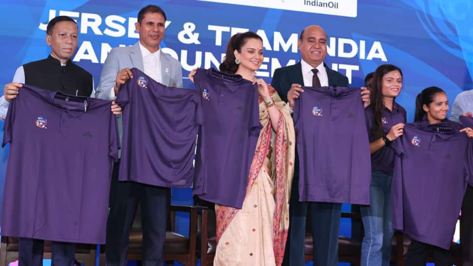 नई दिल्ली में नई दिल्ली के लिए विश्व एथलेटिक्स चैंपियनशिप के लिए भारत जर्सी