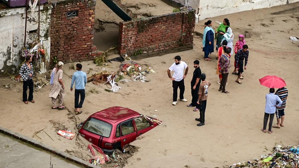Jammu And Kashmir: Mainly Dry Weather Likely, IMD Issues Warning for Landslides, Cloudburst In Hilly Areas