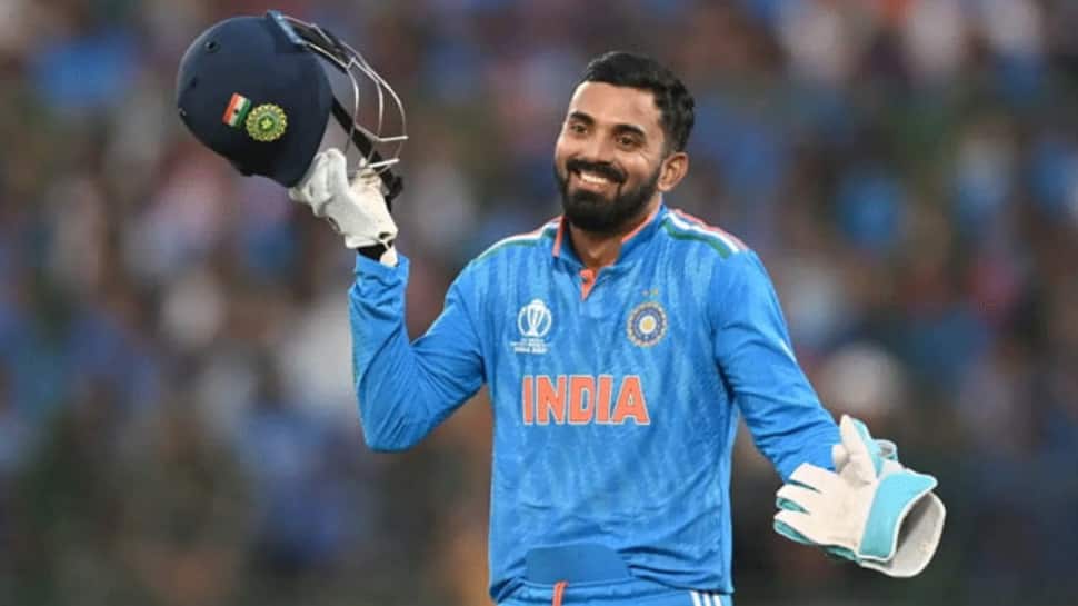 Wicket-keeper batter 