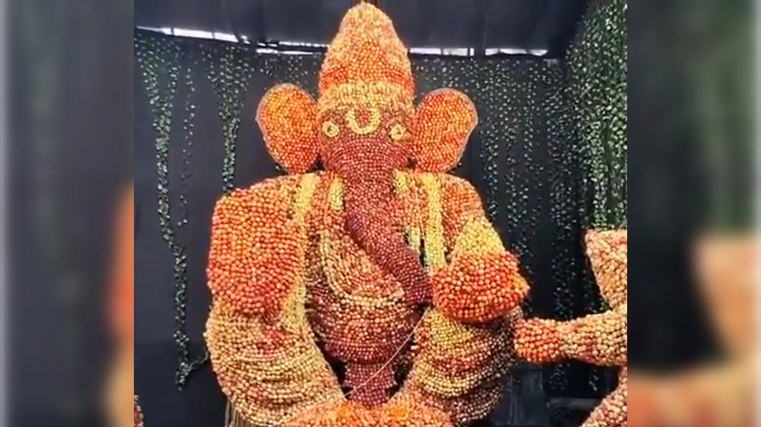 Ganesh Idol Made With Apples Ganesh Idol Made With Apples