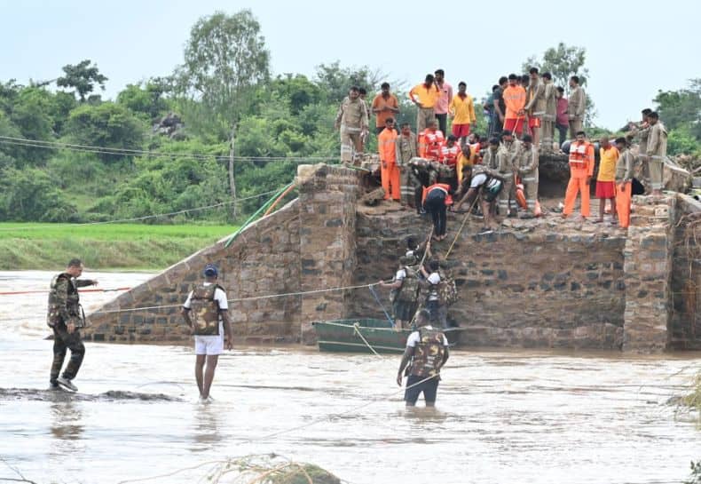 Telangana Floods: Army Rescues 8 In Medak, Over 1,600 Evacuated Statewide