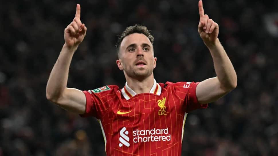 पुर्तगाल डेड ऑनर डायोगो जोटा ने शर्ट नंबर 21 को रूबेन नेव्स को पास करके