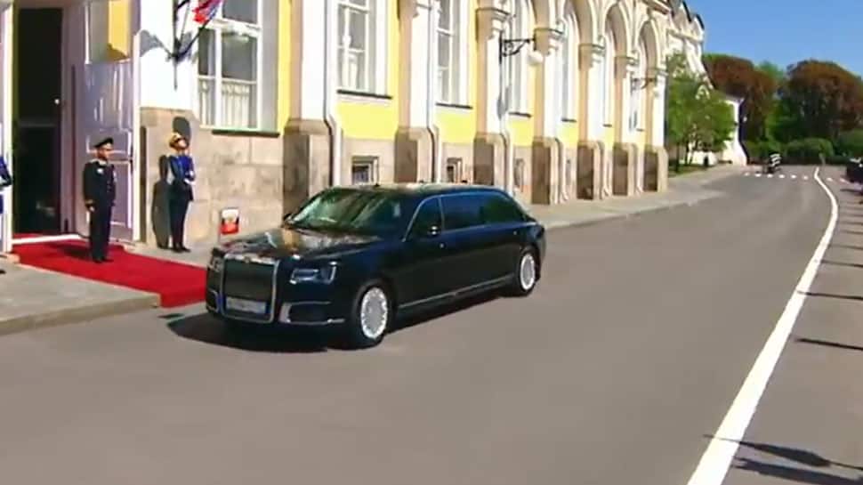 President Vladimir Putin's Aurus Senat Limousine: Price President Vladimir Putin's Limousine Car Price