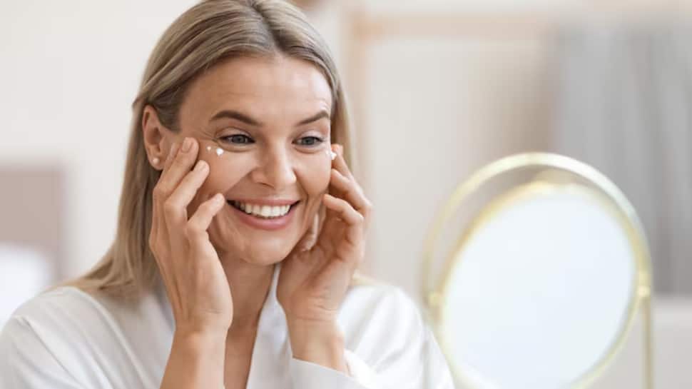 Start Your Anti-Aging Journey With These 8 Yoga Poses That Naturally Slow Aging, Improve Posture And Boost Overall Wellness
