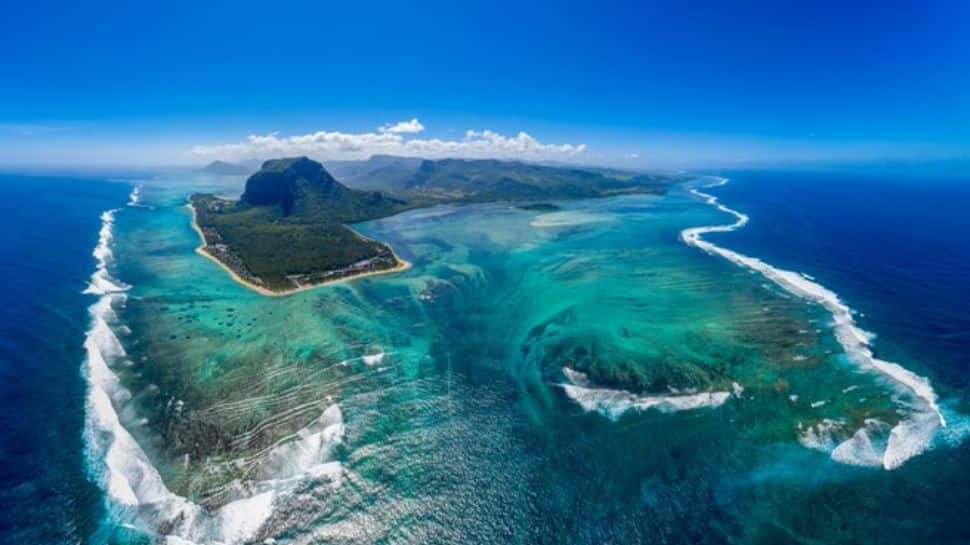 Global Current Power World’s Largest Underwater Waterfall
