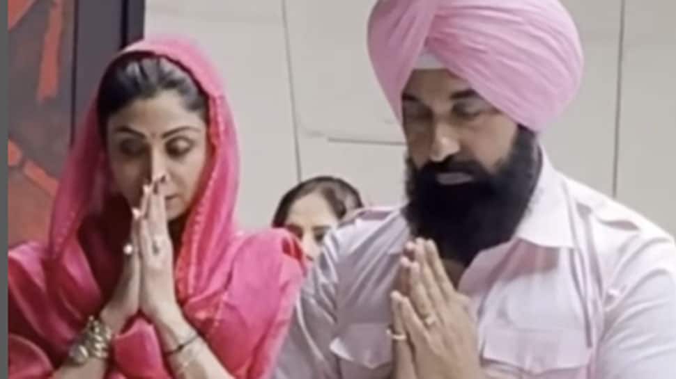 Shilpa Shetty-Raj Kundra Perform Sukhmani Sahib Paath At Home, Pray For Punjab Floods Victims