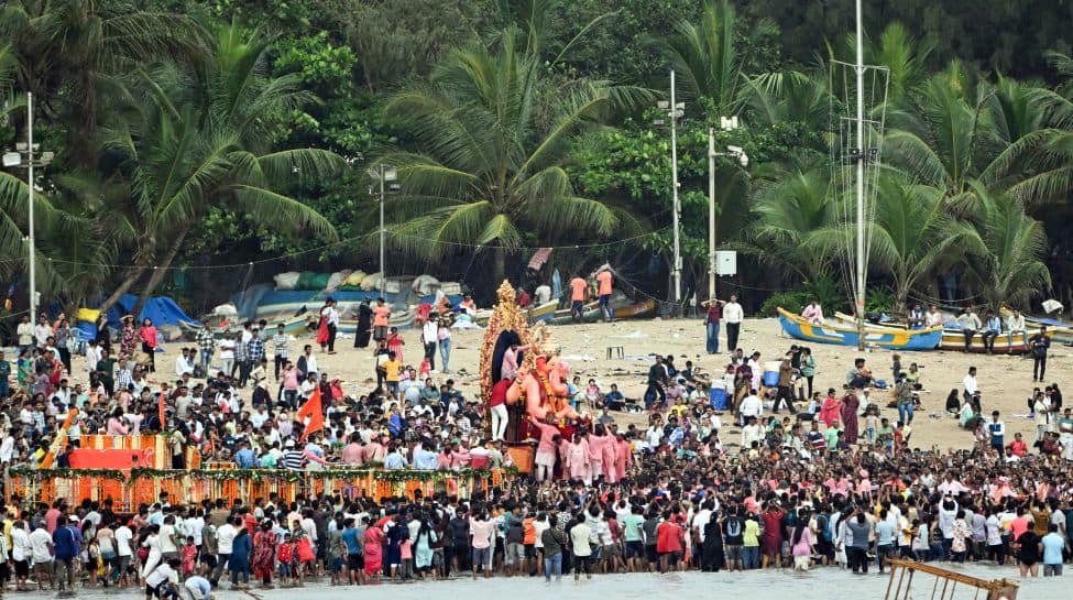 Lalbaugcha Raja Immersion: Here's Why 'Bappa' Took 13 Hours To Say Goodbye To His Devotees