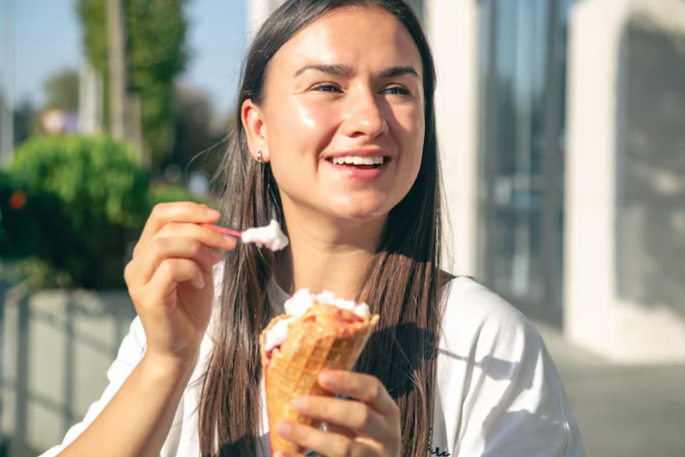 sugar cravings, sugar cravings control, how to stop sugar cravings, healthy sugar alternatives, natu