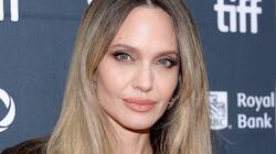 Angelina Jolie Reveals WHY She Wore Her Late Mom's Necklace During 'Couture' 