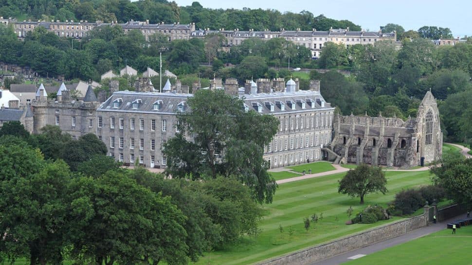 Holyrood Palace – The Royal Residence in Edinburgh