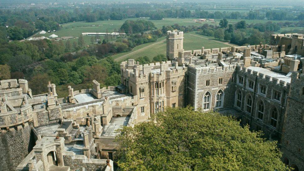 Windsor Castle – The Oldest and Largest Inhabited Castle in the World