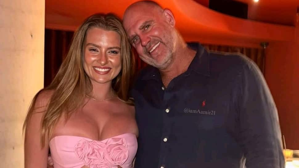 मैथ्यू हेडन MCG में नग्न चलने का वादा करता है यदि यह बल्लेबाज इस गर्मी में 100 तक नहीं पहुंचता है, तो बेटी ग्रेस रिएक्ट करती है