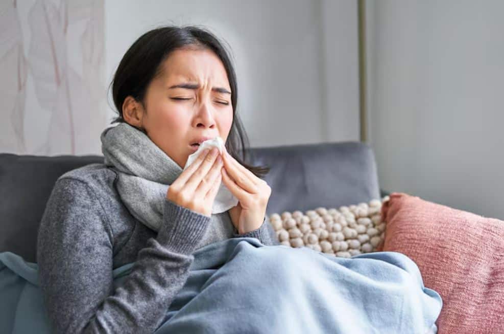 Colds, flu, and infections Health, vitamin D deficiency, Lifestyle, healthy diet, vitamin D deficiency symptoms, low vit D