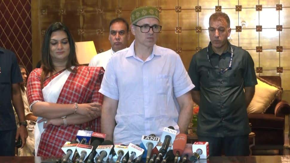 Pahalgam Assault Can’t Merely Be Wished Away, However Sports activities Ought to Not Be Sufferer Of Politics: CM Omar Abdullah On India vs Pak Asia Cup Match