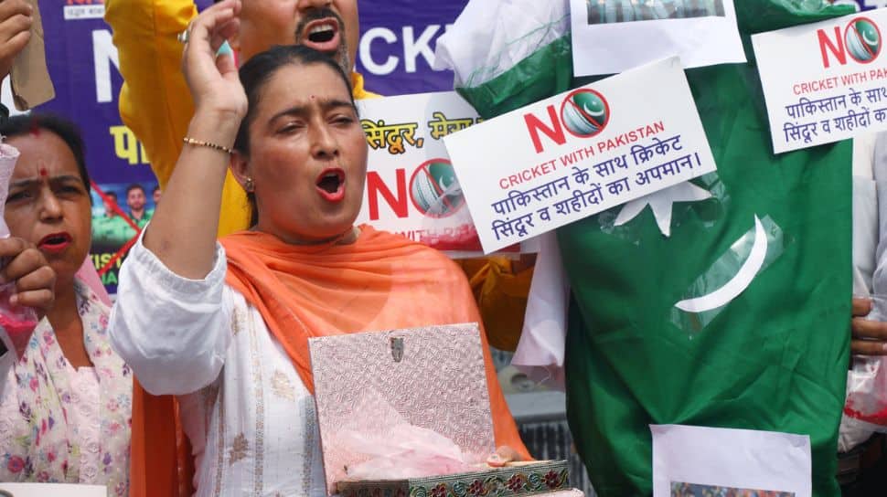 Opposition Criticizes BJP Over India-Pakistan Asia Cup Match