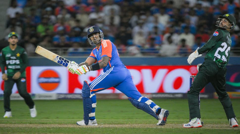 हम पहलगाम अटैक पीड़ितों के परिवारों पर भरोसा करते हैं …: सूर्यकुमार यादव ने पाकिस्तान को सशस्त्र बलों को भारतीय कप एशिया 2025 की जीत को समर्पित किया