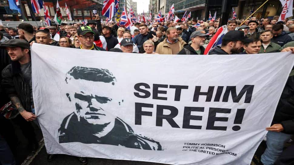 Criminal Record, Jail Sentences And Free Speech Claims: Who Is Tommy Robinson, The Man Behind London’s Anti-Immigration March? Criminal Record, Jail Sentences And Free Speech Claims: Who Is Tommy Robinson, The Man Behind London’s Anti-Immigration March?