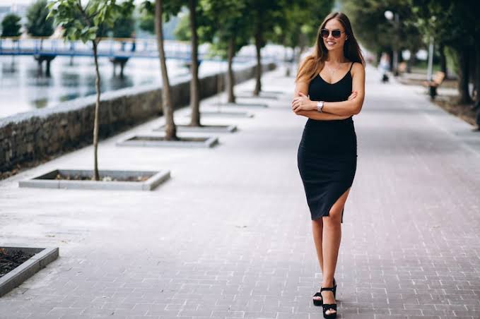 Best Women’s Bodycon Dresses to Shop This Big Fashion Festival Sale