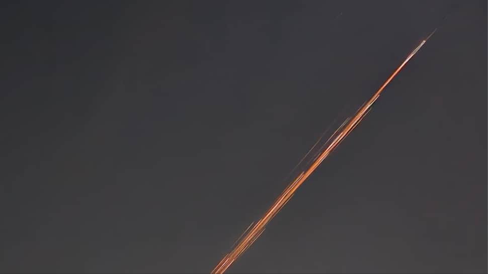 Is It A Meteor Or Something Else? Panic Spreads As Mysterious `Bolide` Blasts Above Delhi NCR | VIDEO