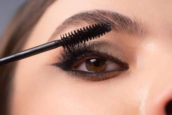 Big Fashion Festival Sale: Best Mascaras for Volume &amp; Definition