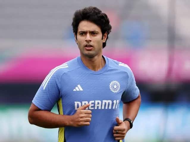 6. Shivam Dube’s Crucial Bowling Impact 6. Shivam Dube’s Crucial Bowling Impact