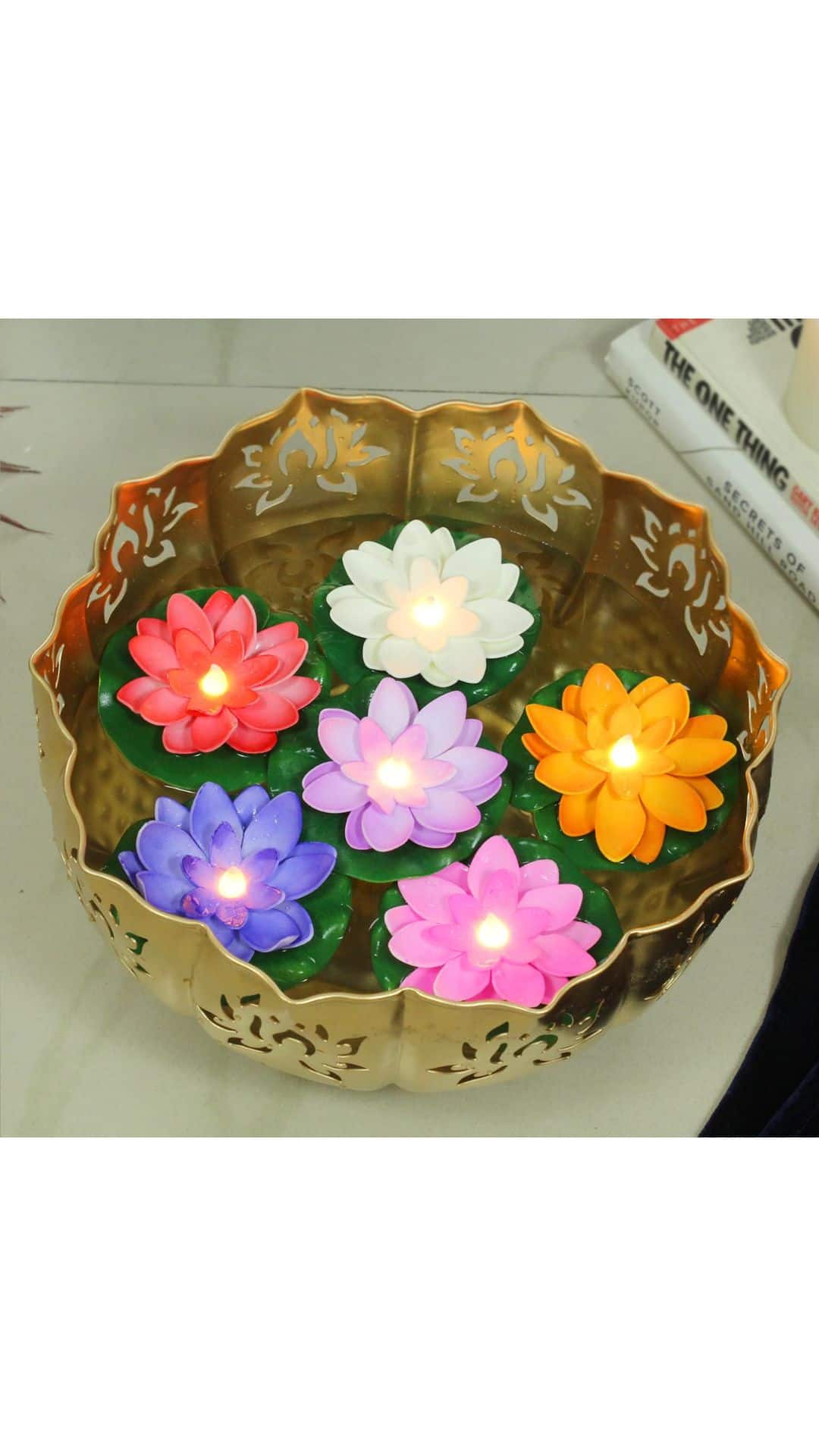 TIED RIBBONS Lotus Flowers