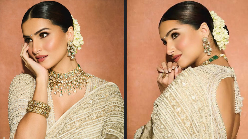 Navratri 2025 Celebrity Hairstyle Inspo Trends Janhvi Kapoor s navratri-2025-celebrity-hairstyle-inspo-trends-janhvi-kapoor-s
