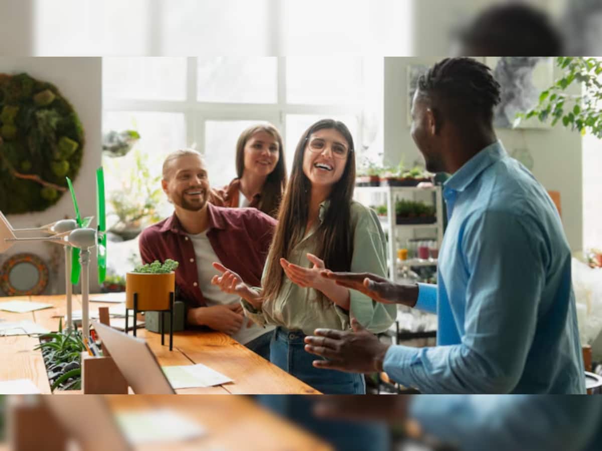 Struggling To Get Respect? 6 Body Language Habits That Make People Value You