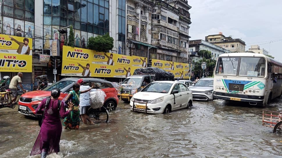 Kolkata Schools To Begin Puja Vacations Two Days Early As Heavy Rain Disrupts Normal Schedule