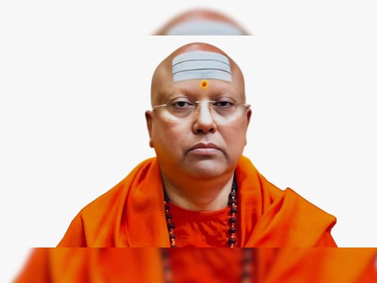 A Spiritual Leader, A Secret Life: 17 Women Have Come Forward To Accuse A Delhi Baba Of Molestation