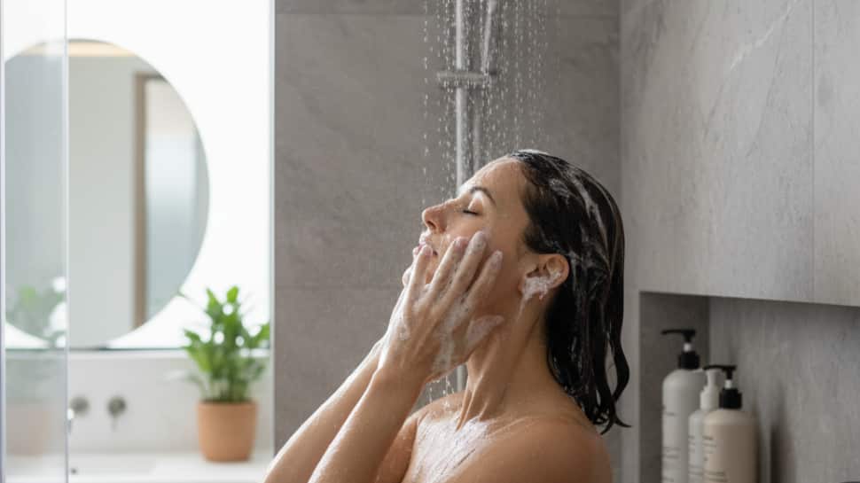 Best Shampoos To Buy At Myntra Big Fashion Festival 2025 Best Shampoos To Buy At Myntra Big Fashion Festival 2025
