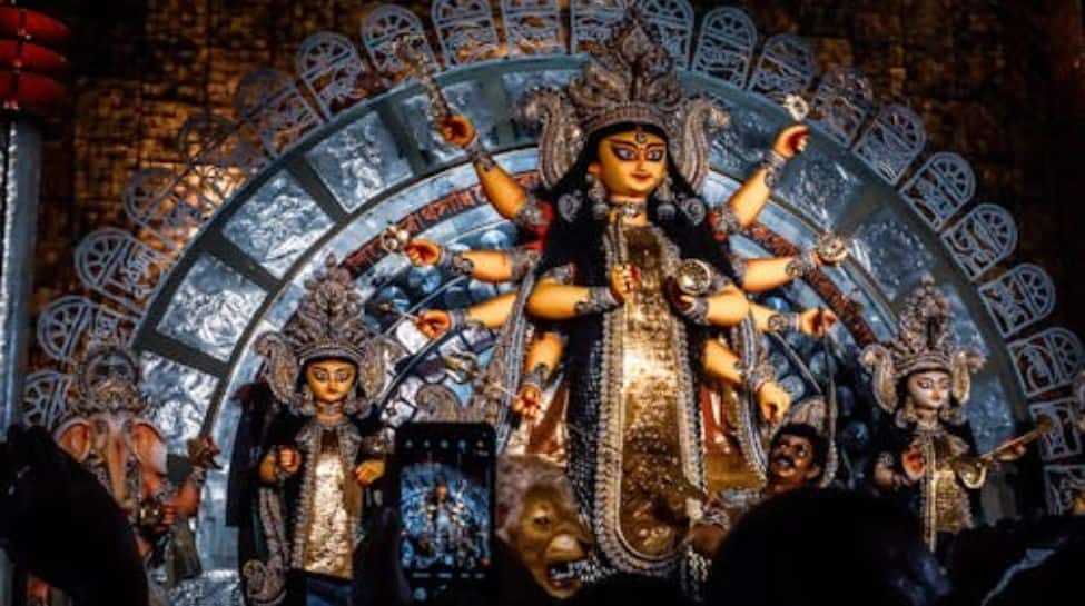 Must Visit Durga Puja Pandals In Pune In 2025 Must Visit Durga Puja Pandals In Pune In 2025
