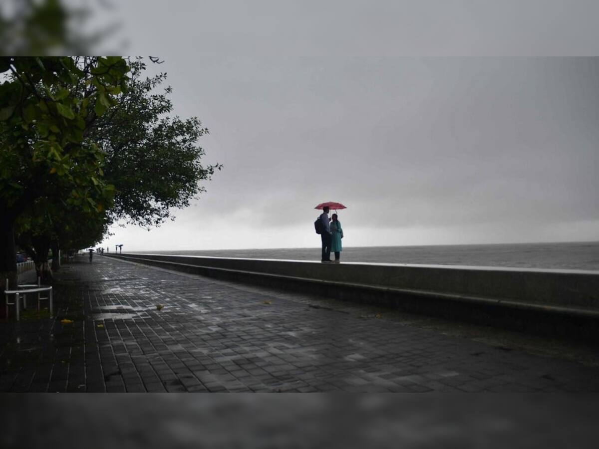 Maharashtra Weather Update: Mumbai Witnesses Rain, Waterlogging In Shirdi | Visuals
