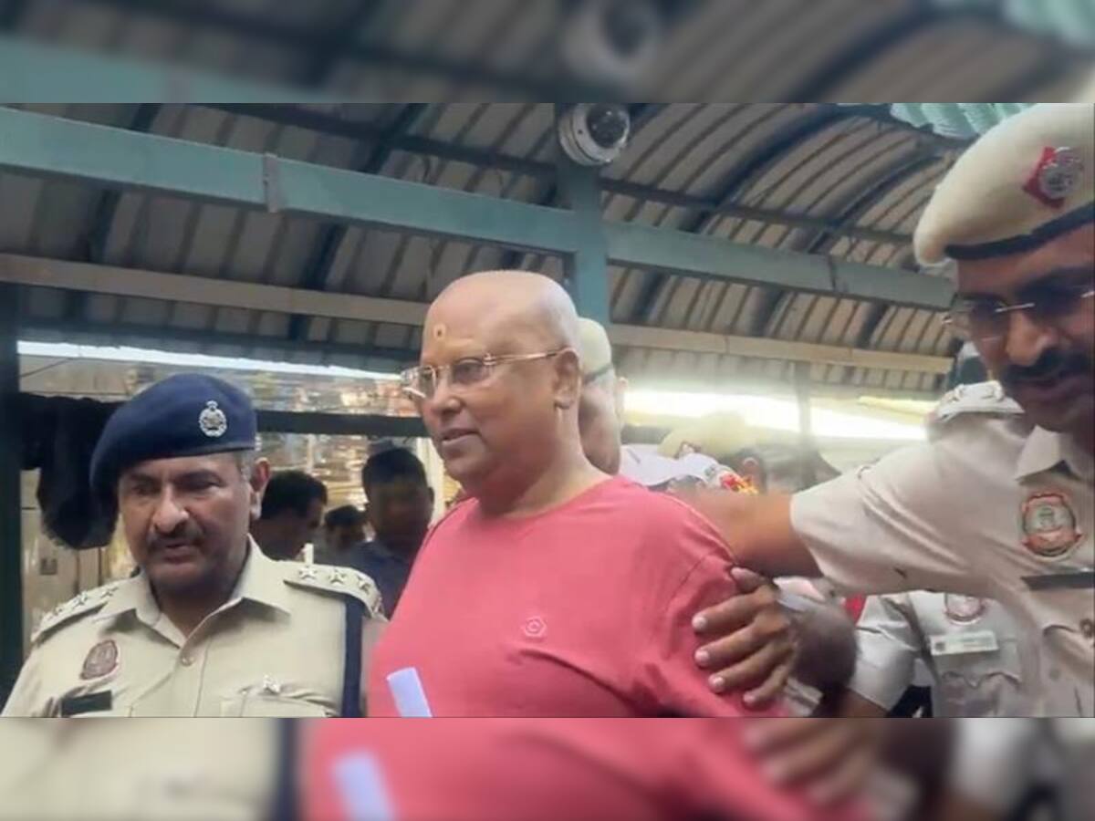 Delhi Court Sends Chaityananda To 5-Day Police Remand Over Molestation