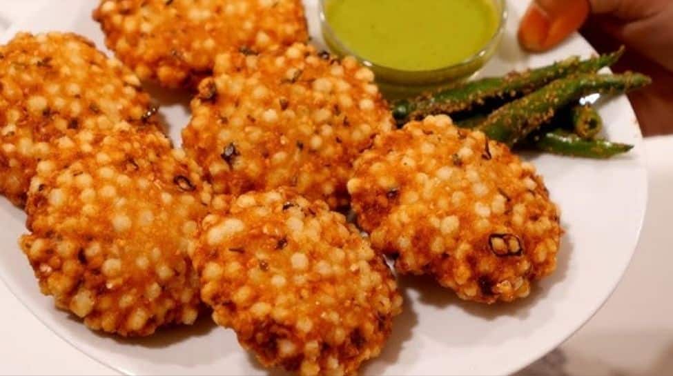 Navratri, Navratri 2025, Happy Navratri 2025, fasting recipes, Navratri namkeen recipes, vrat-friend