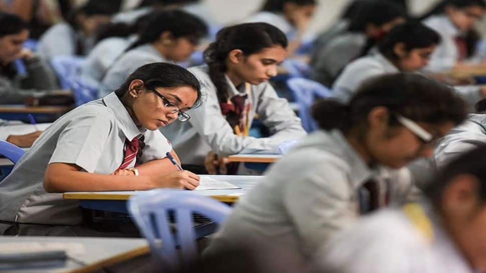 Why Indian Students Prefer Middle East Over US, Europe For Higher Education