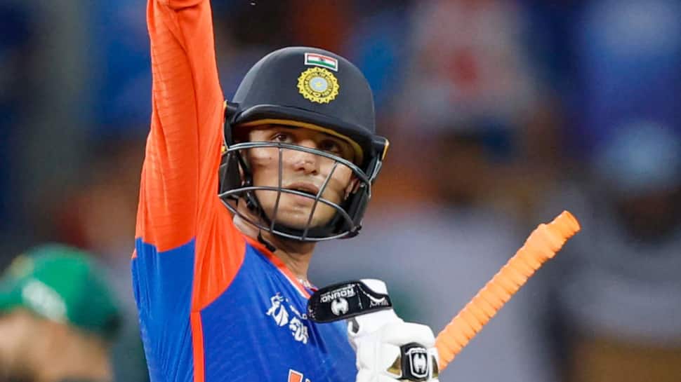 अभिषेक शर्मा विश्व रिकॉर्ड बनाता है, सीपीआई रैंकिंग में दविद मालन और विराट कोहली को पार करता है।
